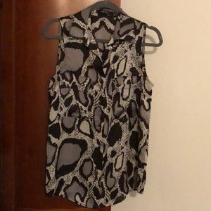 Sleeveless button down